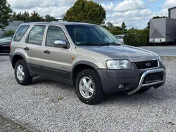 Gold Gebraucht 2002 Ford Maverick SUV | 4.590 € (Teuer)