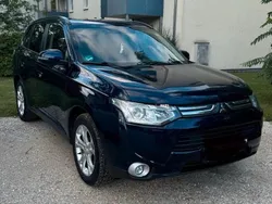 Blau Gebraucht 2013 Mitsubishi Outlander SUV | 12.199 €