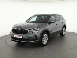 Graphitgraumet. (metallic) Gebraucht 2024 Skoda Kodiaq SUV | 43.890 € (Superpreis)