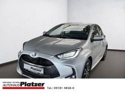 Silber Gebraucht 2023 Toyota Yaris Hybrid Comfort Limousine | 21.950 € (Etwas zu teuer)