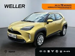 Gold Gebraucht 2024 Toyota Yaris Hybrid Team | 24.380 € (Superpreis)