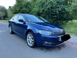 Blau Gebraucht 2014 Skoda Octavia Elegance Limousine | 8.900 € (Fairer Preis)