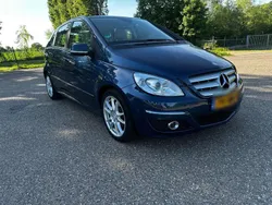 Blau Gebraucht 2011 Mercedes B180 Business Van / Kleinbus | 10.499 € (Etwas zu teuer)