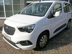 White jade Gebraucht 2021 Opel Combo Edition Van / Kleinbus | 15.990 € (Fairer Preis)