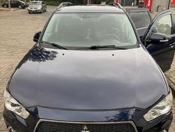 Andere farben Gebraucht 2012 Mitsubishi Outlander SUV | 9.000 €