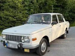 Weiß Gebraucht 1981 Wartburg 353 Limousine | 7.749 €
