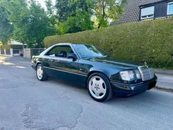 Schwarz Gebraucht 1988 Mercedes E300 Coupé | 12.000 €