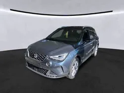Magnetic grau metallic Gebraucht 2023 Seat Arona FR-Line SUV | 15.890 € (Superpreis)