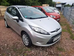 Silber Gebraucht 2010 Ford Fiesta Trend Kleinwagen | 5.399 € (Etwas zu teuer)