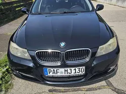 Schwarz Gebraucht 2009 BMW 320 Kombi | 3.900 € (Fairer Preis)