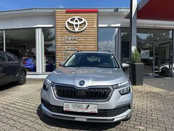Silber Gebraucht 2020 Skoda Kamiq Ambition SUV | 15.985 € (Guter Preis)