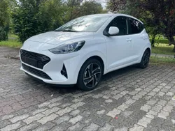 Weiß Gebraucht 2024 Hyundai i10 Prime Kleinwagen | 15.499 € (Guter Preis)