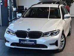 Weiß Gebraucht 2021 BMW 320 Advantage Kombi | 24.950 € (Etwas zu teuer)
