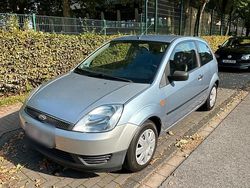 Gebraucht 2005 Ford Fiesta Kleinwagen | 1.500 € (Etwas zu teuer)