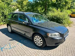 Schwarz Gebraucht 2004 Volvo V50 Momentum Kombi | 1.750 € (Fairer Preis)