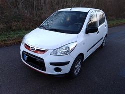Weiß Gebraucht 2010 Hyundai i10 Kleinwagen | 2.750 € (Fairer Preis)