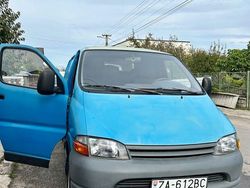 Gebraucht 1998 Toyota HiAce Van / Kleinbus | 3.600 € (Teuer)