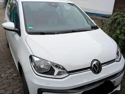 Weiß Gebraucht 2021 VW up! move up! Kleinwagen | 8.900 € (Fairer Preis)