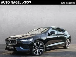 Schwarz Gebraucht 2022 Volvo V60 Kombi | 34.980 € (Fairer Preis)