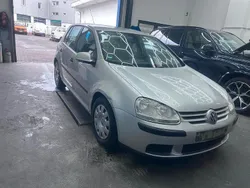 Silber Gebraucht 2006 VW Golf V Sportline Limousine | 2.200 € (Guter Preis)
