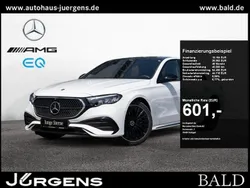 Unilack polarweiss Gebraucht 2024 Mercedes E200 AMG Limousine | 63.880 €