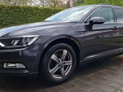 Grau Gebraucht 2019 VW Passat Comfortline Kombi | 21.999 € (Fairer Preis)