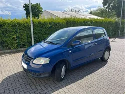 Blau Gebraucht 2005 VW Fox Kleinwagen | 1.750 € (Fairer Preis)