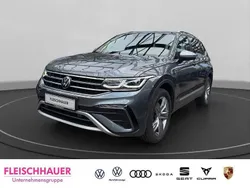 Grau Gebraucht 2022 VW Tiguan Allspace Elegance SUV | 32.770 € (Guter Preis)