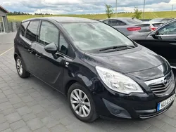 Schwarz Gebraucht 2012 Opel Meriva Van / Kleinbus | 3.590 € (Guter Preis)