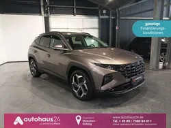 Grau Gebraucht 2021 Hyundai Tucson Trend SUV | 25.970 € (Guter Preis)
