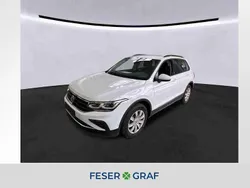 Weiß Gebraucht 2022 VW Tiguan Life SUV | 25.499 € (Guter Preis)