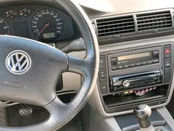 Blau Gebraucht 2000 VW Passat Limousine | 600 €
