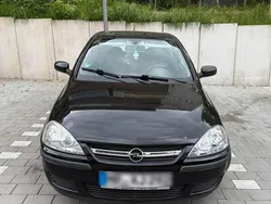 Schwarz Gebraucht 2004 Opel Corsa Coupé | 1.800 €