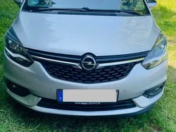 Silber Gebraucht 2017 Opel Zafira Active Van / Kleinbus | 9.700 € (Superpreis)