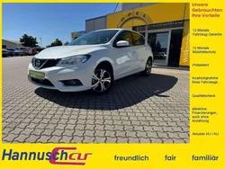 Weiß (brilliant white (m)) Gebraucht 2018 Nissan Pulsar Acenta Limousine | 9.800 € (Fairer Preis)