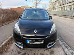 Schwarz Gebraucht 2012 Renault Scénic III Dynamique Van / Kleinbus | 5.000 € (Fairer Preis)