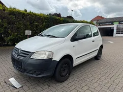 Weiß Gebraucht 2008 VW Fox Kleinwagen | 1.100 €