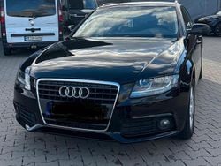 Schwarz Gebraucht 2010 Audi A4 Kombi | 5.000 € (Etwas zu teuer)