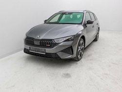 Andere farbe Gebraucht 2022 Skoda Octavia RS Kombi | 56.670 €