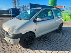 Silber Gebraucht 2001 Renault Twingo Kleinwagen | 1.450 €