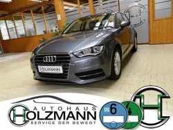 Grau Gebraucht 2014 Audi A3 Sportback Attraction Limousine | 13.490 € (Guter Preis)