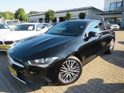 Nachtschwarz Gebraucht 2020 Mercedes CLA200 Shooting Brake Kombi | 26.990 € (Fairer Preis)