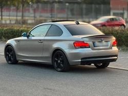 Grau Gebraucht 2008 BMW 120 Coupé Coupé | 6.500 € (Fairer Preis)