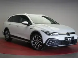 Weiß Gebraucht 2021 VW Golf Alltrack Kombi | 29.890 € (Fairer Preis)