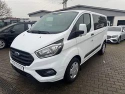 Weiß Gebraucht 2020 Ford Transit Custom Van / Kleinbus | 24.690 € (Etwas zu teuer)