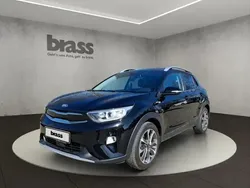 Auroraschwarz met. Gebraucht 2018 Kia Stonic Platinum Edition SUV | 13.480 € (Fairer Preis)