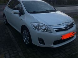 Weiß Gebraucht 2010 Toyota Auris Life Limousine | 10.000 €