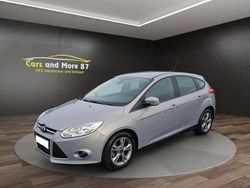 Grau Gebraucht 2014 Ford Focus SYNC Edition Limousine | 5.499 € (Fairer Preis)