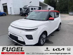 (ah1) schneeweiss & infernorot Gebraucht 2021 Kia Soul EV 3 SUV | 19.999 € (Etwas zu teuer)