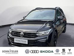 Deep black perleffekt (metallic) Gebraucht 2022 VW Tiguan R-line SUV | 32.450 € (Fairer Preis)